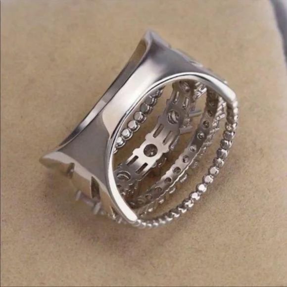 MULTI BAND 925 STERLING SILVER DIAMOND RING, CUTE RING, SHINY RING. - Picture 4 of 5